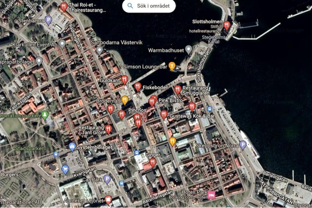 Central Laegenhet I 1700-Talshus Vastervik Ngoại thất bức ảnh